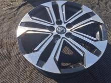 Laden Sie das Bild in den Galerie-Viewer, 1x Alufelge 18 Zoll 7.0&quot; 5x114.3 PW45742001 Toyota Rim Wheel