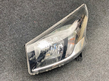 Laden Sie das Bild in den Galerie-Viewer, Frontscheinwerfer Opel Vivaro Trafic 93461914 Links Scheinwerfer Headlight