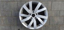 Laden Sie das Bild in den Galerie-Viewer, 1x Alufelge 16 Zoll 6.5&quot; 5x112 3G0601025BJ VW Passat B8 Rim Wheel