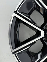Load image into Gallery viewer, 1x Alufelge 18 Zoll 9.0" 5x112 42ET 8747303 BMW Rim Wheel FEL2519336390kc