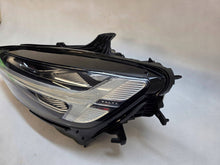 Laden Sie das Bild in den Galerie-Viewer, Frontscheinwerfer Volvo V60 II S60 III SPP15794 32314160 Links Headlight SCH8327132546cj