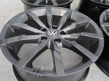 Laden Sie das Bild in den Galerie-Viewer, 4x Alufelge 18 Zoll 8.0" 5x112 44ET Matt Schwarz VW Passat Arteon Rim Wheel FEL4212782576qt