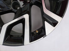 Load image into Gallery viewer, 1x Alufelge 17 Zoll 6.5" 4x100 40ET Glanz Schwarz 403006096R Renault Captur FEL5778136391dn
