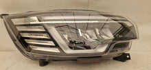 Laden Sie das Bild in den Galerie-Viewer, Frontscheinwerfer Renault Trafic 260102899R LED Rechts Scheinwerfer Headlight