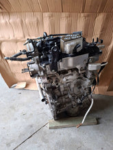 Laden Sie das Bild in den Galerie-Viewer, Motor Kia Ceed G3LE 1.0 GDI 2021 Benzin Engine Unkomplett