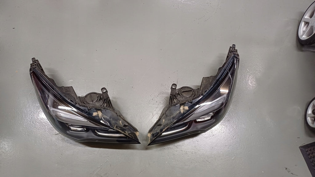 Frontscheinwerfer Opel Astra K 39195689 Full LED Ein Stück (Rechts oder Links)