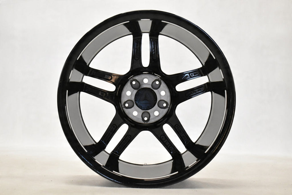 4x Alufelge 18 Zoll 7.5" 5x112 52ET Glanz Schwarz A1764010700 Mercedes-Benz Vito