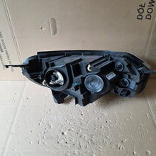 Laden Sie das Bild in den Galerie-Viewer, Frontscheinwerfer Toyota Proace City 99808581280 Links Scheinwerfer Headlight SCH1576440423ps