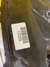 Load image into Gallery viewer, Frontscheinwerfer Volvo Xc70 8693918 Xenon Links Scheinwerfer Headlight