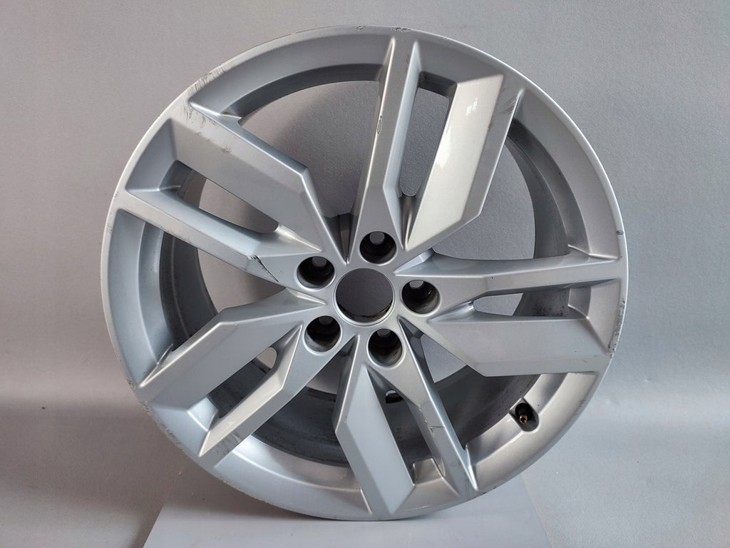 1x Alufelge 18 Zoll 8.0" 5x112 39ET Glanz Silber 80A601025B Audi Q5 Rim Wheel