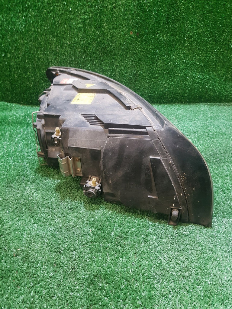 Frontscheinwerfer Volvo V50 30698889 0301198273 Links Scheinwerfer Headlight SCH5269271141sz