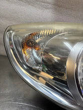 Laden Sie das Bild in den Galerie-Viewer, Frontscheinwerfer Renault Kangoo III 260102647R Rechts Scheinwerfer Headlight SCH4562535766kw