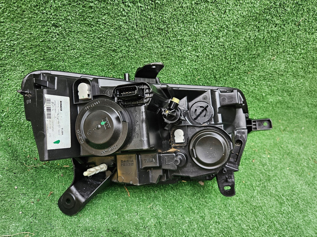 Frontscheinwerfer Dacia Logan Sandero II 260603795R Links Scheinwerfer Headlight SCH9347309133ju