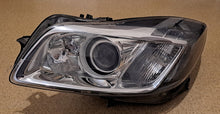 Laden Sie das Bild in den Galerie-Viewer, Frontscheinwerfer Opel Insignia A 13226792LH Xenon Links Scheinwerfer Headlight SCH1669644667ea