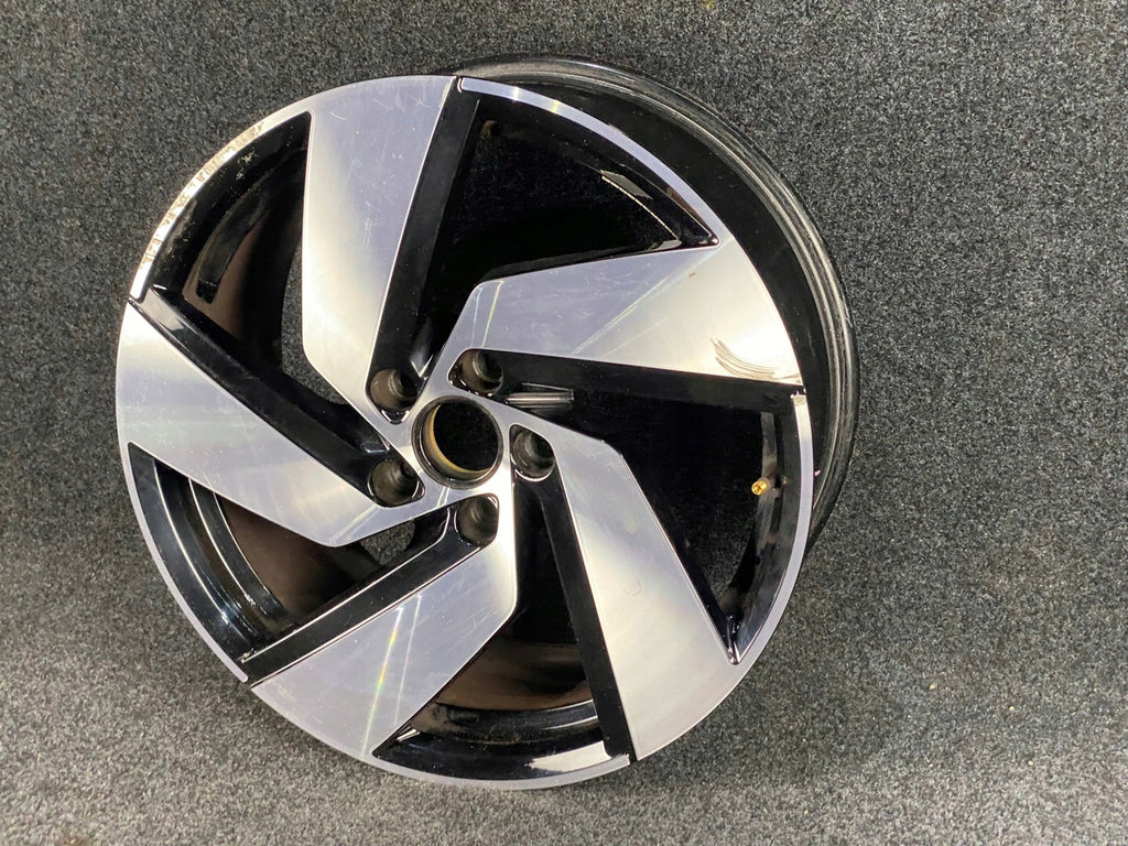 1x Alufelge 18 Zoll 7.5" 5x112 510807421F VW Golf Viii Rim Wheel