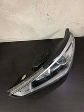 Laden Sie das Bild in den Galerie-Viewer, Frontscheinwerfer Hyundai I30 III G4921-22010 Links Scheinwerfer Headlight SCH3255005196di