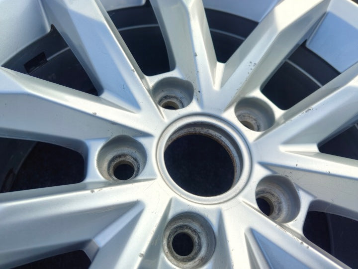 1x Alufelge 16 Zoll 6.5" 5x112 41ET Glanz Silber 3G0601025BM VW Passat B8 FEL2074427158gm