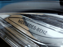 Laden Sie das Bild in den Galerie-Viewer, Frontscheinwerfer Mercedes-Benz W213 A2139069608KZ LED Rechts Headlight SCH4551878011hr