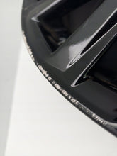 Load image into Gallery viewer, 1x Alufelge 20 Zoll 8.0" 5x114.3 35ET Glanz Graphit 426110E600 Toyota Highlander FEL8465706455dj