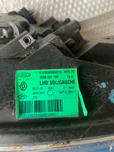 Laden Sie das Bild in den Galerie-Viewer, Frontscheinwerfer Renault Fluence 260602119 Ein Stück (Rechts oder Links) SCH5549588426of