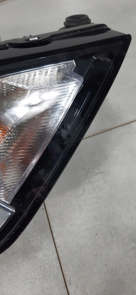 Frontscheinwerfer Audi A1 82A941004 Rechts Scheinwerfer Headlight
