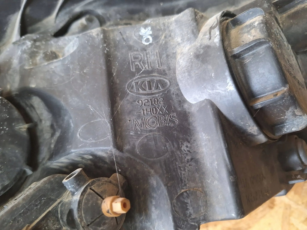 Frontscheinwerfer Kia Ceed 92102-1H000 Rechts Scheinwerfer Headlight