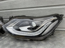 Laden Sie das Bild in den Galerie-Viewer, Frontscheinwerfer Opel Ampera-E 42573527 42573528 Links Scheinwerfer Headlight SCH1181128273qn