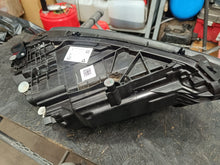 Laden Sie das Bild in den Galerie-Viewer, Frontscheinwerfer Mercedes-Benz W177 A1779064306 LED Links Headlight SCH8137738165ff