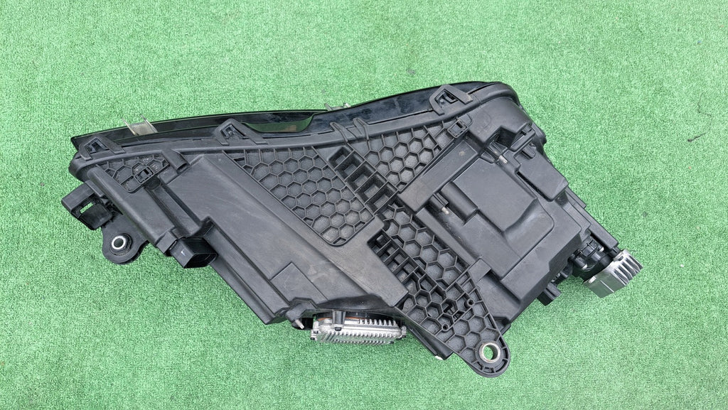 Frontscheinwerfer Skoda Superb III 3V1941015D LED Links Scheinwerfer Headlight