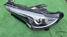 Laden Sie das Bild in den Galerie-Viewer, Frontscheinwerfer Alfa Romeo Stelvio 50552987 Xenon Links Scheinwerfer Headlight SCH1632612784br