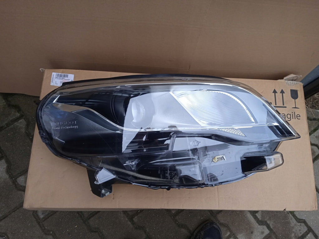 Frontscheinwerfer Peugeot Expert 9808235780 Xenon Rechts Scheinwerfer Headlight