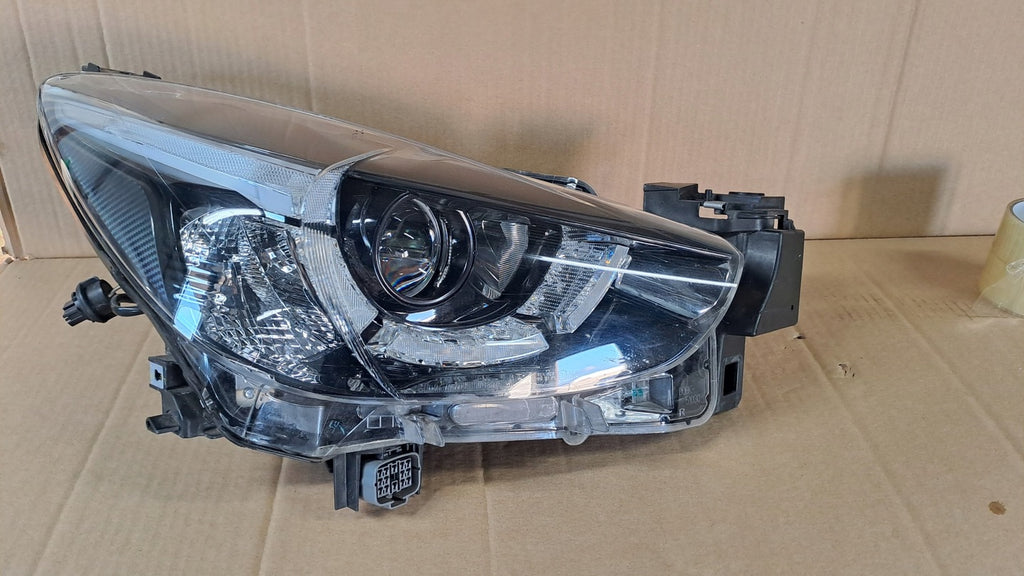 Frontscheinwerfer Mazda 2 D09K51030 Rechts Scheinwerfer Headlight