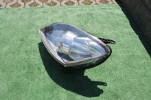 Laden Sie das Bild in den Galerie-Viewer, Frontscheinwerfer Opel Zafira B 24451044LH Links Scheinwerfer Headlight SCH7468020483ps