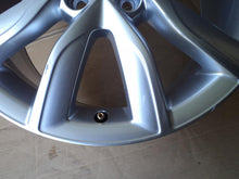 Load image into Gallery viewer, 1x Alufelge 17 Zoll 7.5&quot; 5x112 55ET Audi A3 Rim Wheel