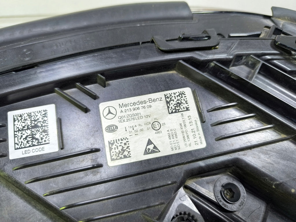Frontscheinwerfer Mercedes-Benz W213 A2139067609 Rechts Scheinwerfer Headlight SCH9039077624hr
