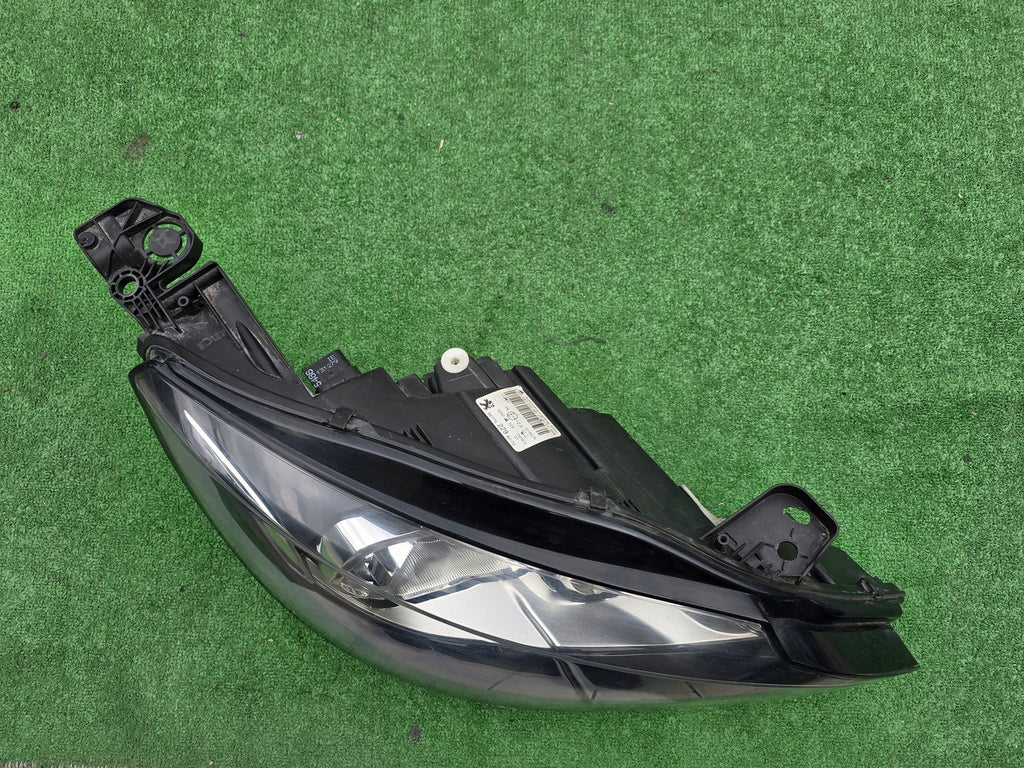 Frontscheinwerfer Peugeot 308 9677522980-00 Rechts Scheinwerfer Headlight SCH4041530650bs