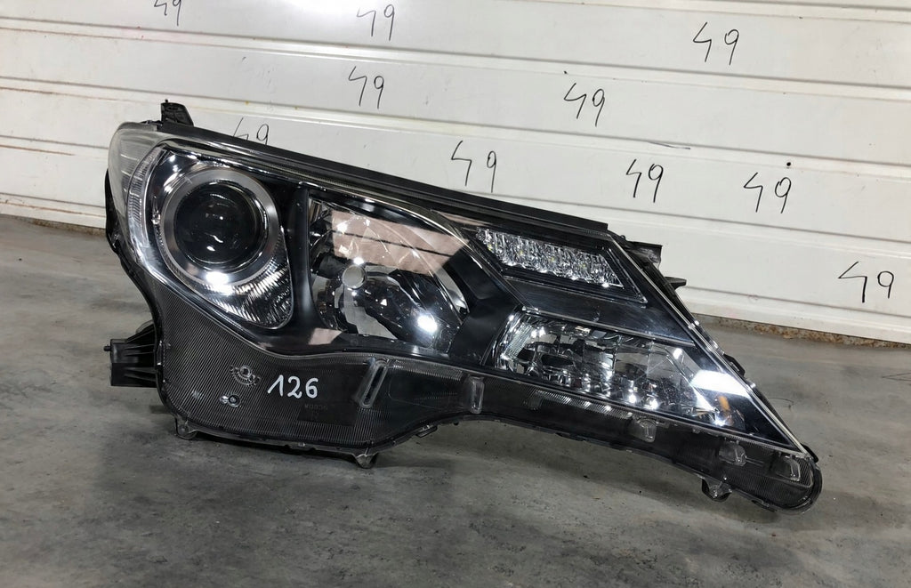 Frontscheinwerfer Toyota 8114542572 Rechts Scheinwerfer Headlight