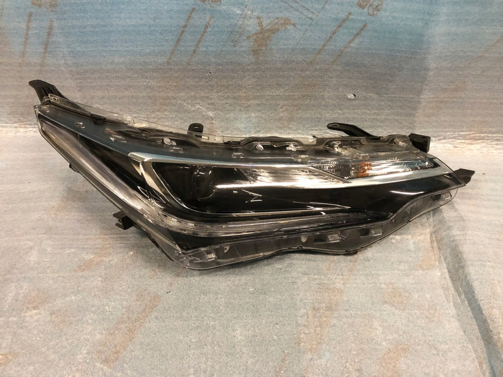 Frontscheinwerfer Toyota Corolla 81110-02L70 Full LED Rechts Headlight SCH8037873527yd