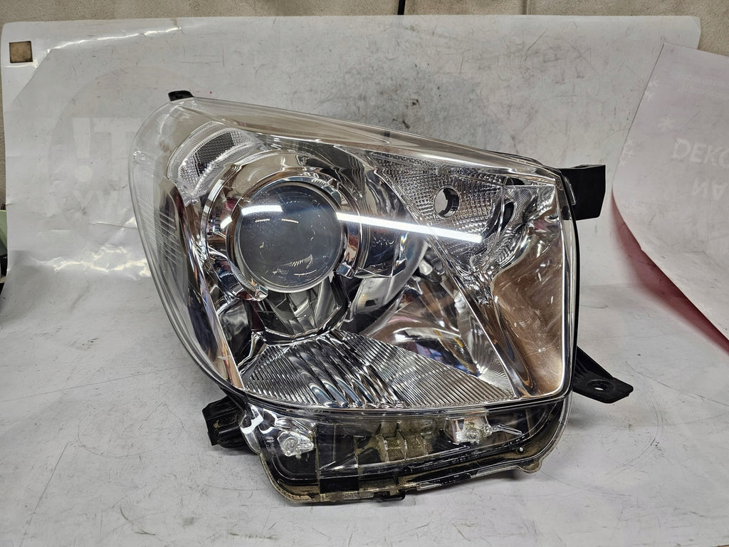 Frontscheinwerfer Toyota Iq Rechts Scheinwerfer Headlight SCH6024770338ns