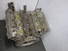 Laden Sie das Bild in den Galerie-Viewer, Motor Mercedes-Benz 112970 3.7 245PS 181TKm 2004 Diesel Engine Unkomplett