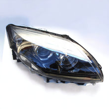 Load image into Gallery viewer, Frontscheinwerfer Renault Laguna III 260100247R 89905208 Halogen Rechts