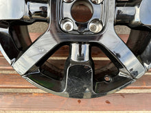 Load image into Gallery viewer, 1x Alufelge 17 Zoll 6.5" 4x108 19ET Glanz Schwarz 9800494077 Citroën C4 Cactus FEL8313808697rm