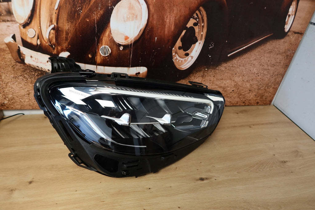 Frontscheinwerfer Mercedes-Benz W213 A2139067609 LED Rechts Headlight SCH5614610979gn