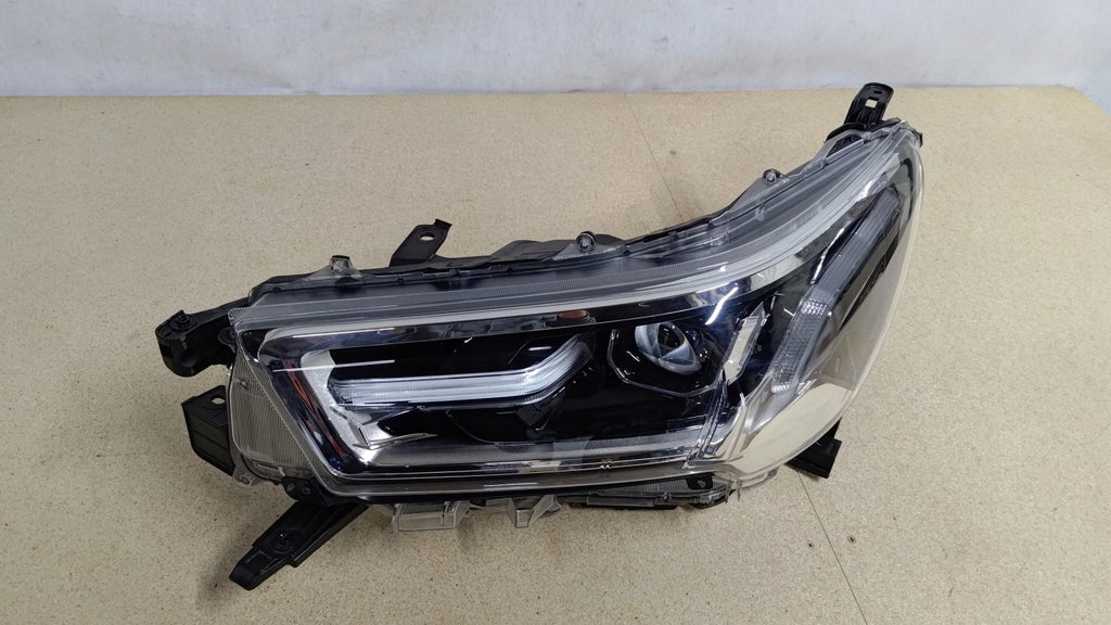 Frontscheinwerfer Toyota Hilux VIII 81150-0KU80 LED Links Scheinwerfer Headlight SCH8350125215wz