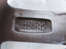 Load image into Gallery viewer, 1x Alufelge 17 Zoll 6.5" 5x112 45ET Glanz 2GA601025B VW T-Roc Rim Wheel FEL4708022756jl