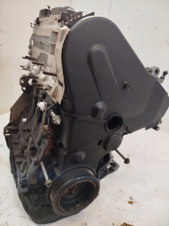 Motor VW Passat B8 DCX 1.6 TDI 120PS 88kW 93TKm 2015 Diesel Engine Unkomplett MOT8968950139rs