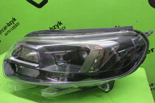 Laden Sie das Bild in den Galerie-Viewer, Frontscheinwerfer Opel Vivaro Zafira Life 9832837680-00 Xenon Links Headlight