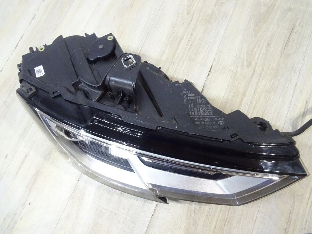 Frontscheinwerfer Audi A3 8V0941006E 90104557 Xenon Rechts Headlight SCH3351851687cz