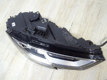 Load image into Gallery viewer, Frontscheinwerfer Audi A3 8V0941006E 90104557 Xenon Rechts Headlight SCH3351851687cz