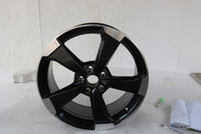 Load image into Gallery viewer, 1x Alufelge 19 Zoll 8.0&quot; 5x112 45ET Glanz Silber 81A601025 Audi Q2 Rim Wheel